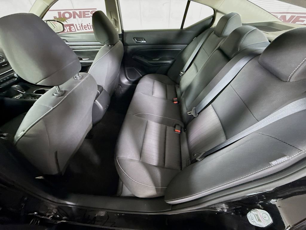 Used 2022 Nissan Altima 2.5 SV image 25