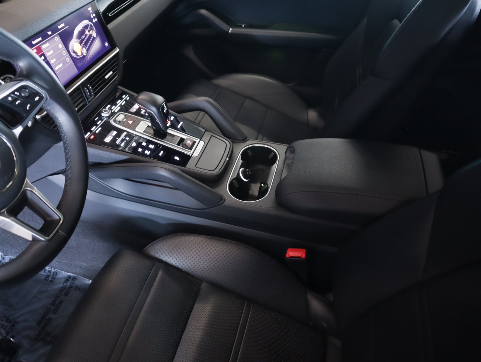 Certified 2023 Porsche Cayenne AWD/4WD image 19