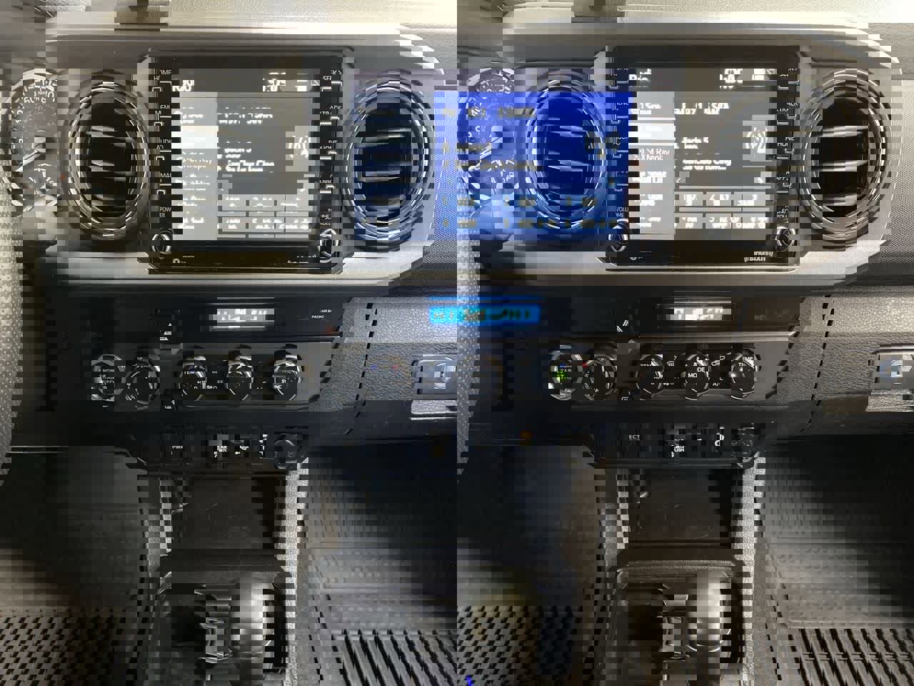 Used 2023 Toyota Tacoma TRD Off-Road image 24