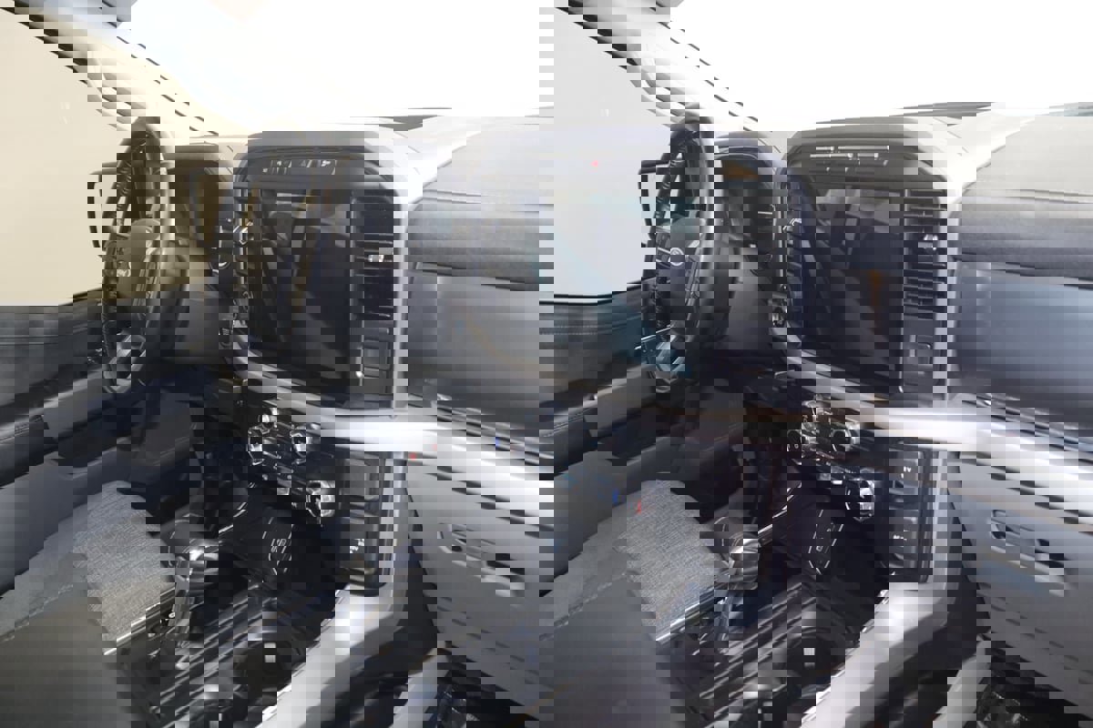 Used 2022 Ford F150 Lightning XLT w/ Tow Technology Package image 38