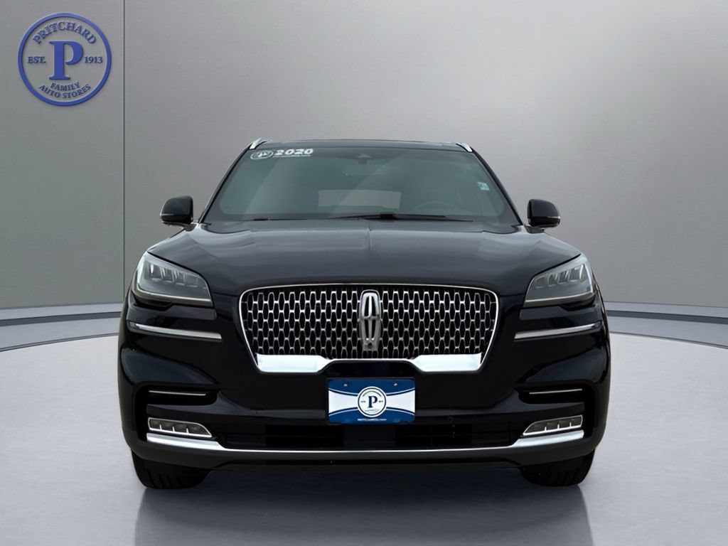 Used 2020 Lincoln Aviator Reserve w/ Equipment Group 201A AWD/4WD image 2