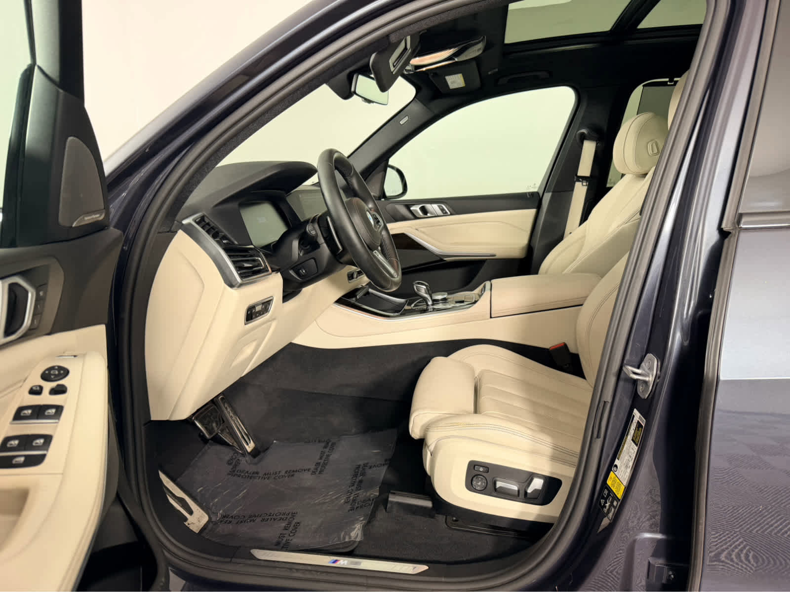 Used 2019 BMW X5 xDrive40i w/ M Sport Package image 9