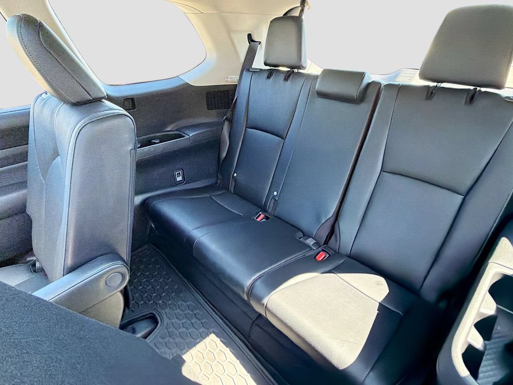 Used 2024 Toyota Grand Highlander AWD Hybrid image 31