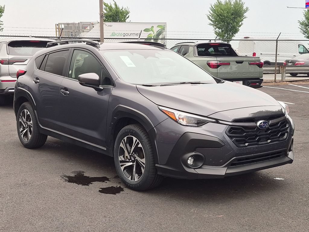 Used 2025 Subaru Crosstrek 2.5i Premium AWD/4WD image 3