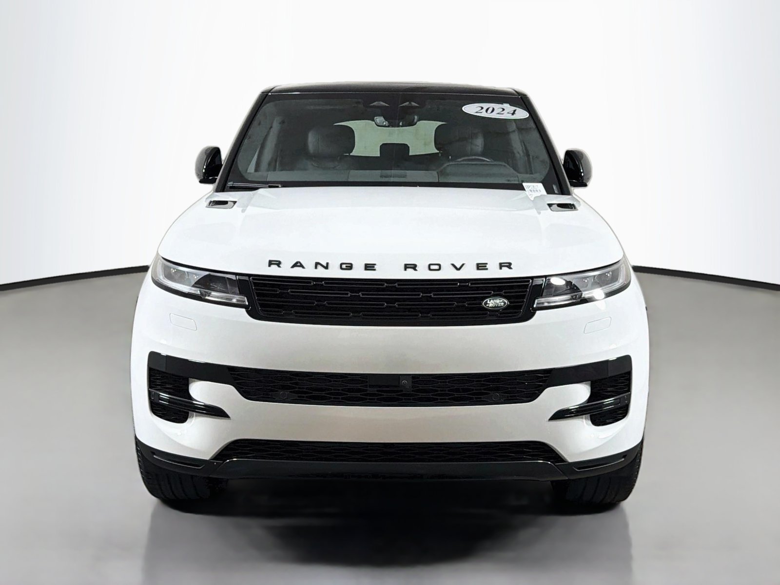 Used 2024 Land Rover Range Rover Sport SE AWD/4WD image 8