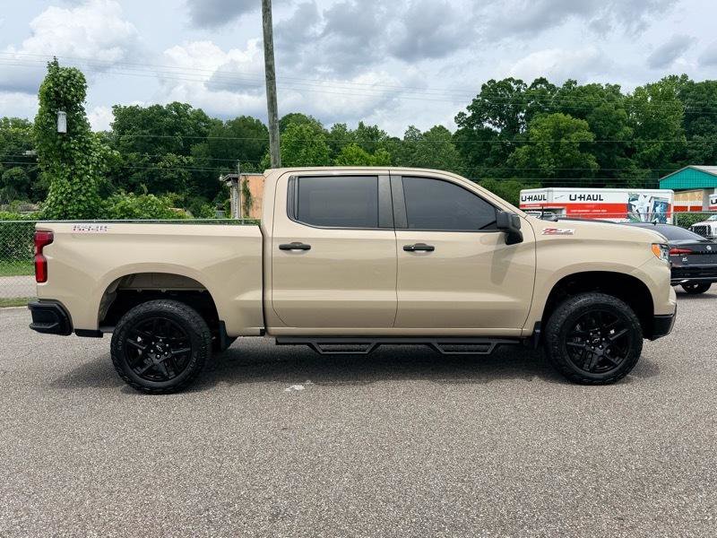 Used 2022 Chevrolet Silverado 1500 LT Trail Boss w/ Convenience Package II AWD/4WD image 6