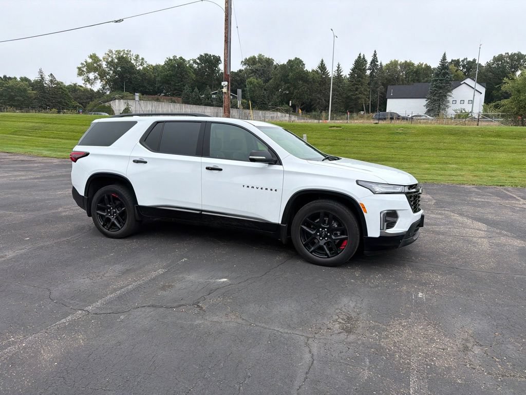 Used 2022 Chevrolet Traverse Premier w/ Redline Edition AWD/4WD image 22