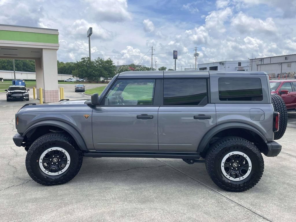 New 2025 Ford Bronco Badlands w/ Sasquatch Package AWD/4WD image 6
