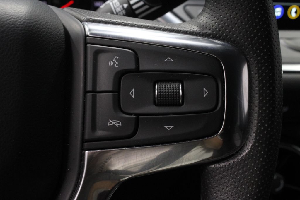 Used 2024 Chevrolet Blazer LT w/ Convenience Package FWD image 28
