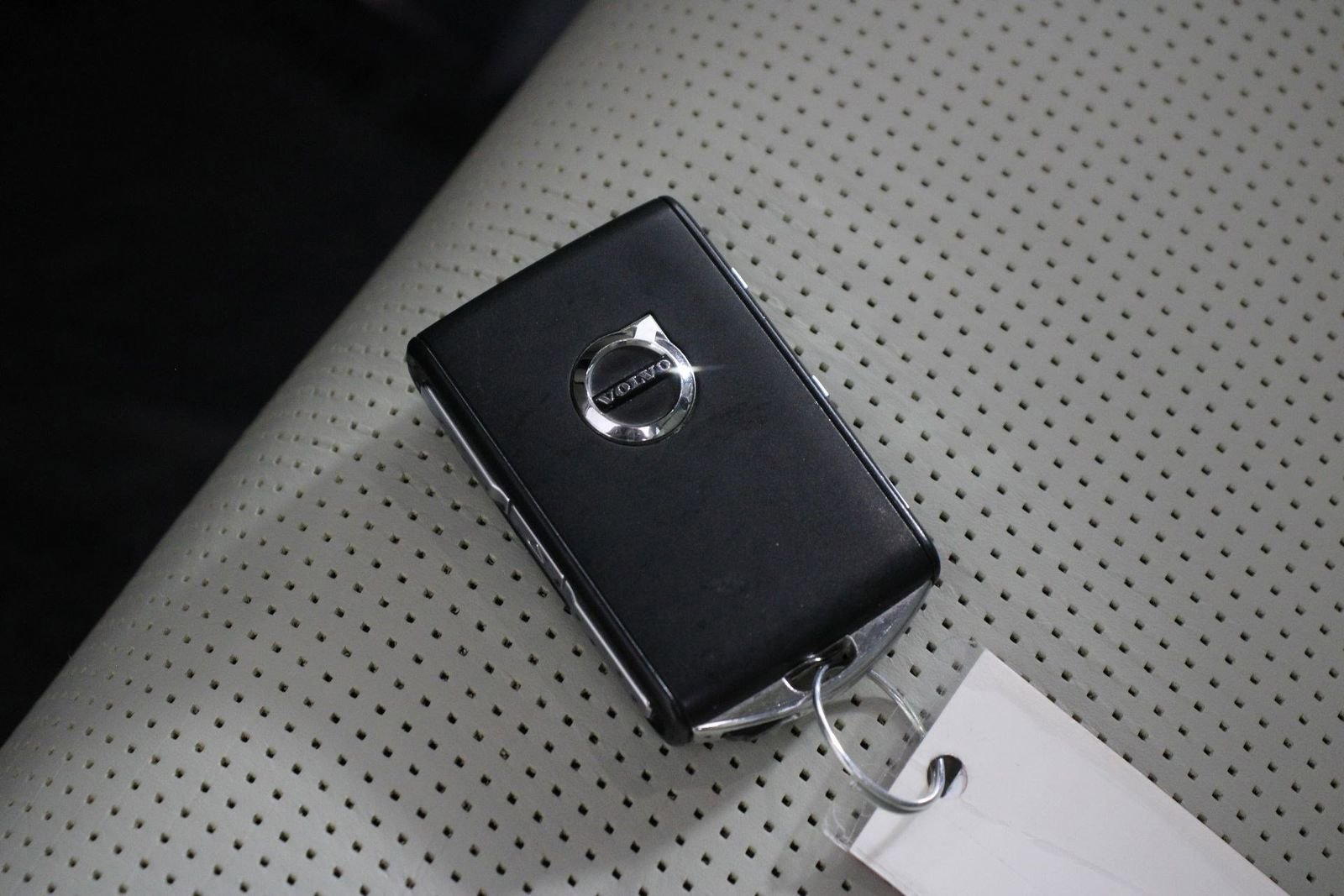 Certified 2023 Volvo XC60 B5 Ultimate image 33