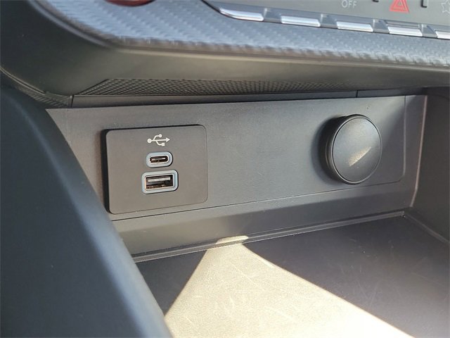 Used 2025 Ford Mustang Coupe image 10