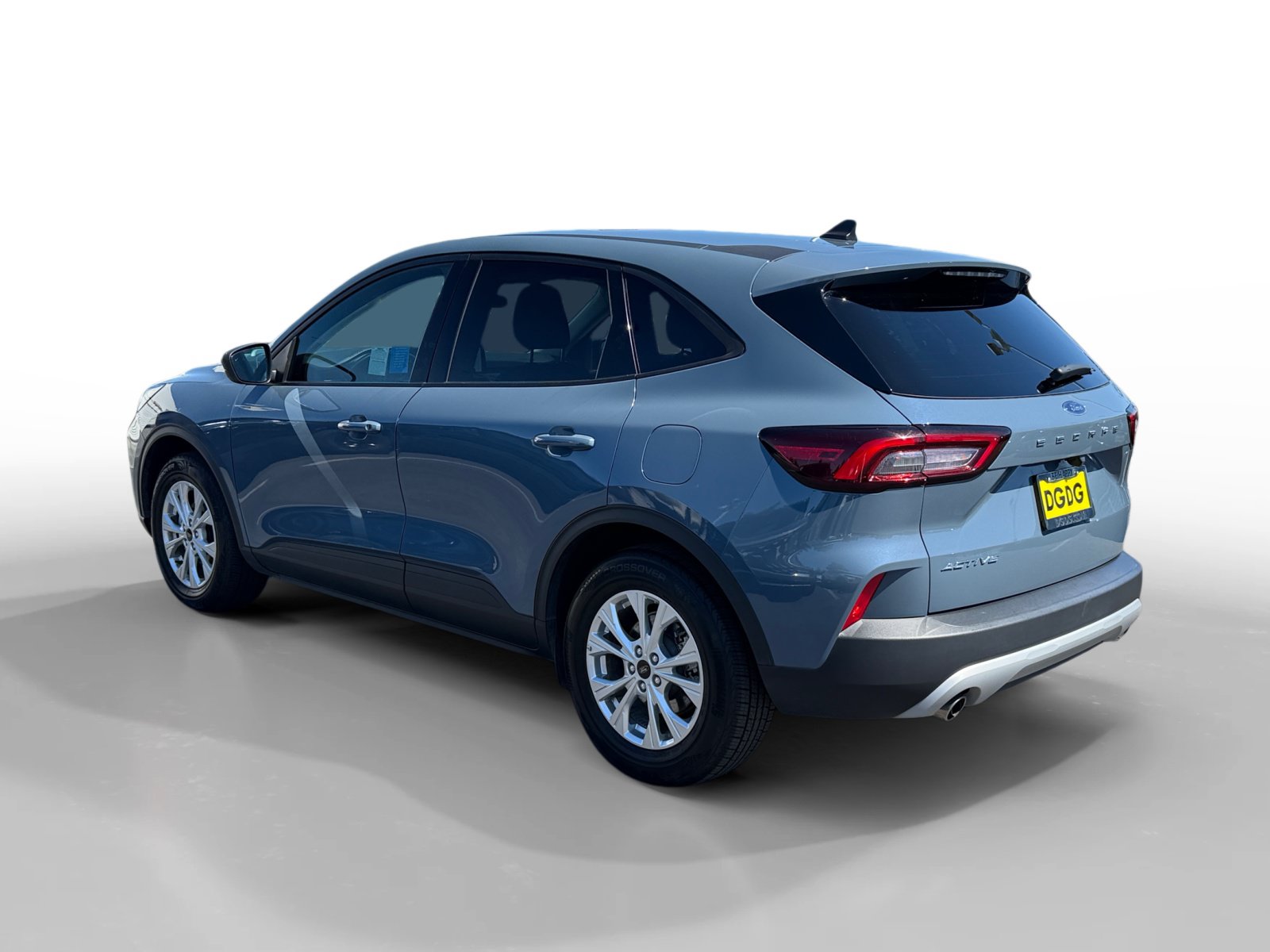 Certified 2025 Ford Escape Active FWD image 3