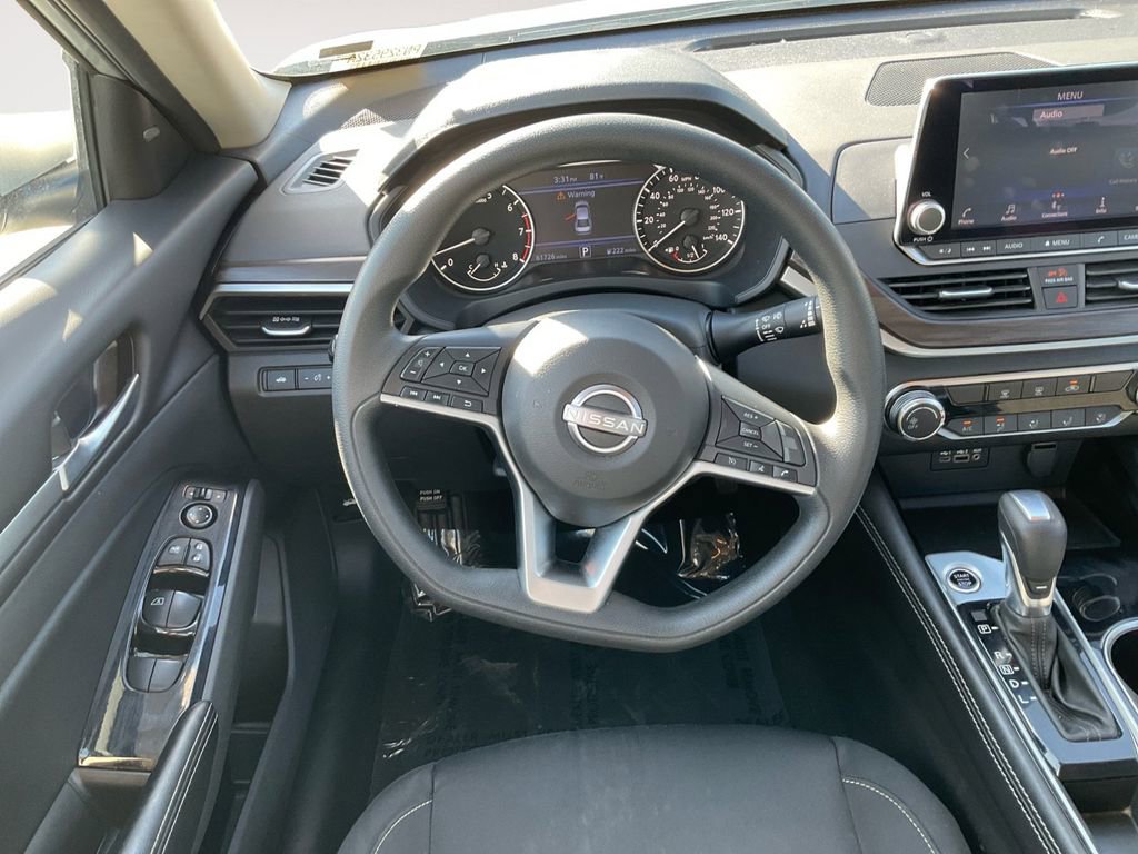 Used 2023 Nissan Altima 2.5 SV image 17