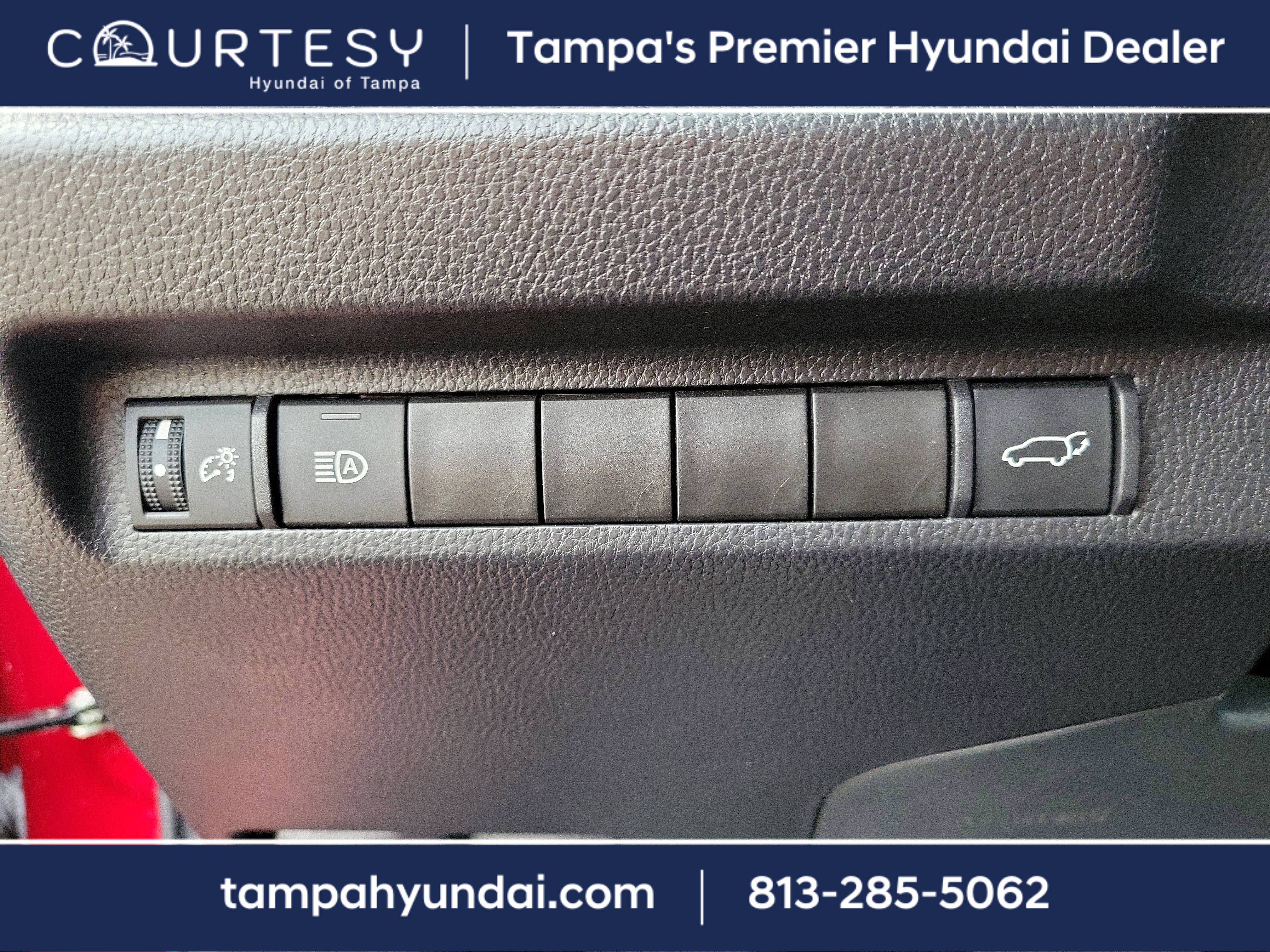 Used 2024 Toyota RAV4 XLE image 24