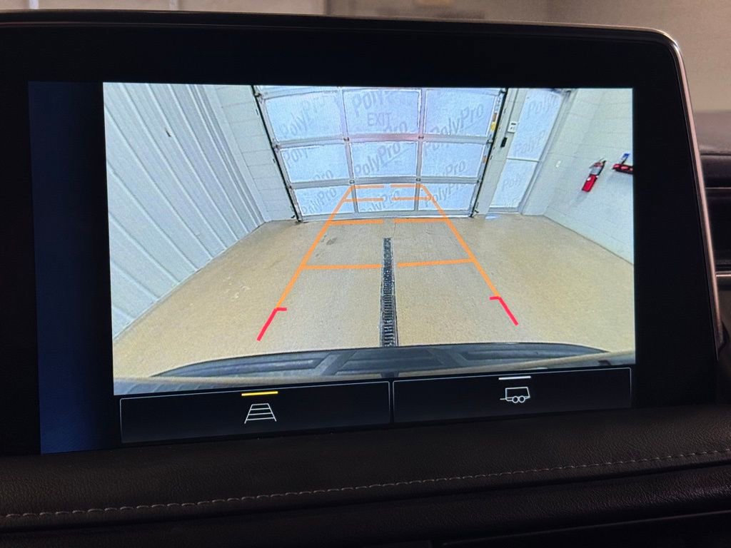 Used 2022 Chevrolet Suburban Z71 AWD/4WD image 39