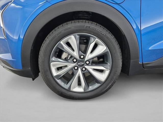 Used 2023 Chevrolet Bolt EUV LT w/ Convenience Package FWD image 26
