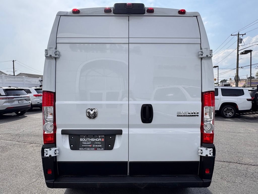 New 2026 RAM ProMaster 2500 w/ Convenience Group FWD image 6