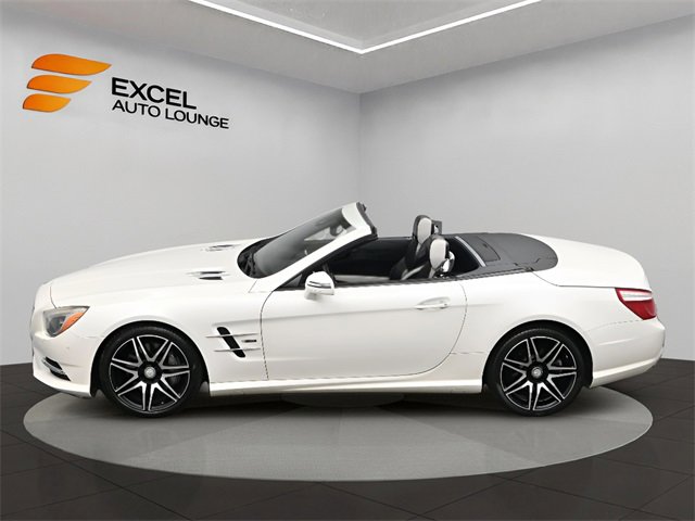 Used 2015 Mercedes-Benz SL 550 w/ White Arrow Edition image 33