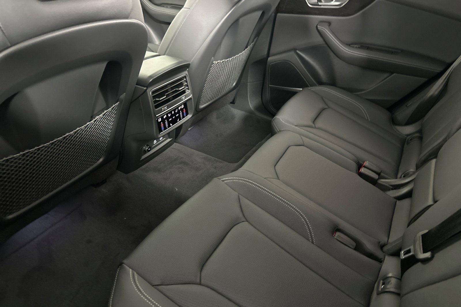 New 2026 Audi Q8 Premium Plus image 11