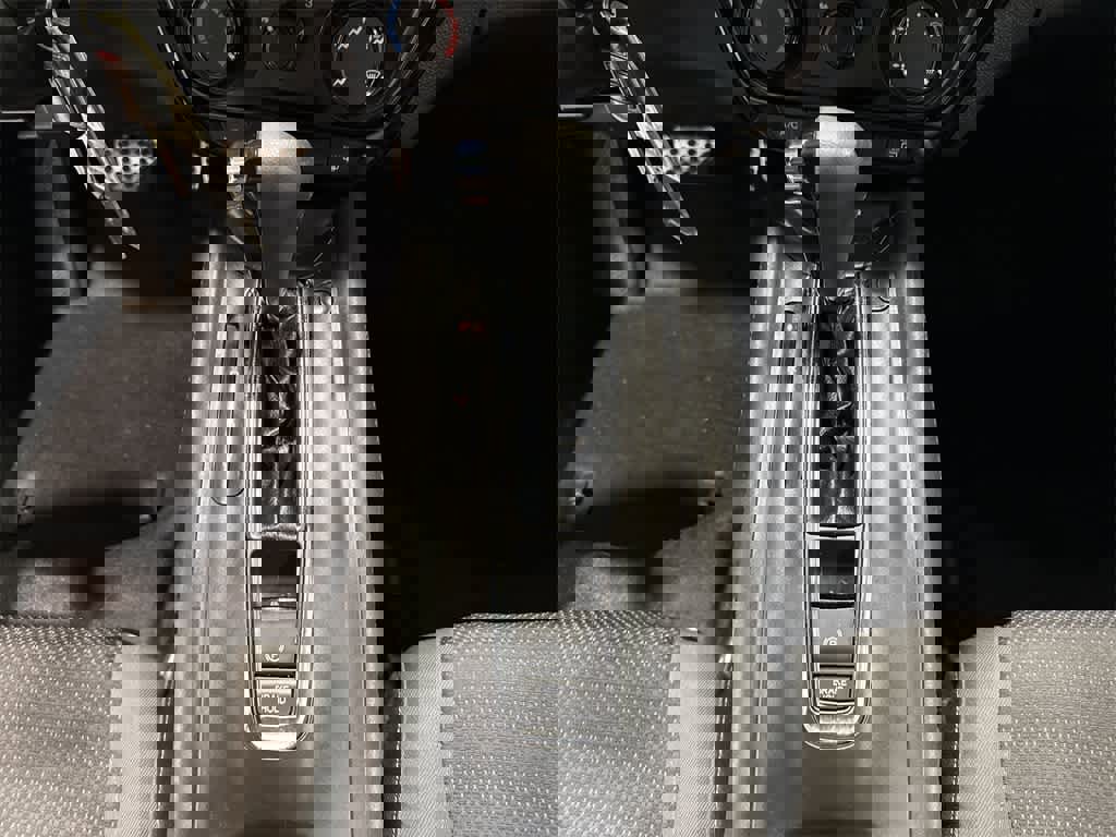 Used 2020 Honda HR-V Sport image 29