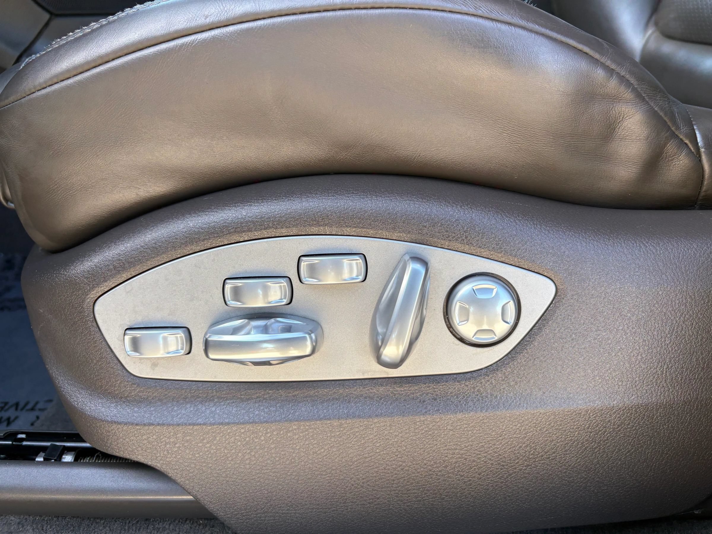 Used 2015 Porsche Macan S AWD/4WD image 20