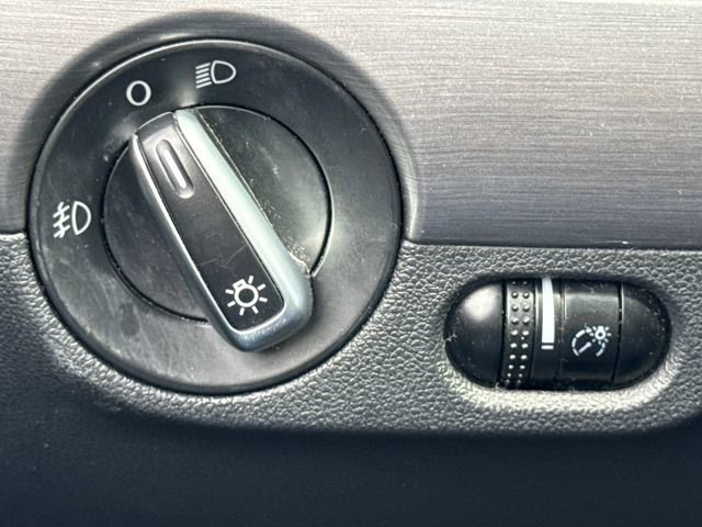 Used 2014 Volkswagen Jetta SEL image 29