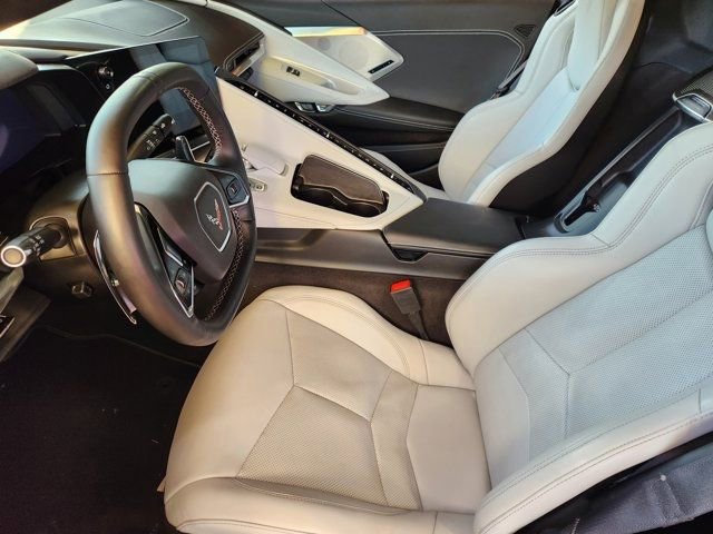 Used 2024 Chevrolet Corvette Stingray Preferred Conv w/ 2LT image 3