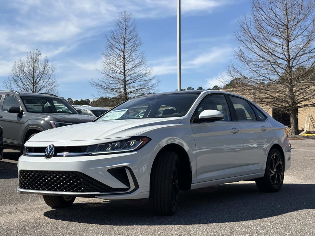 New 2026 Volkswagen Jetta SE FWD image 4