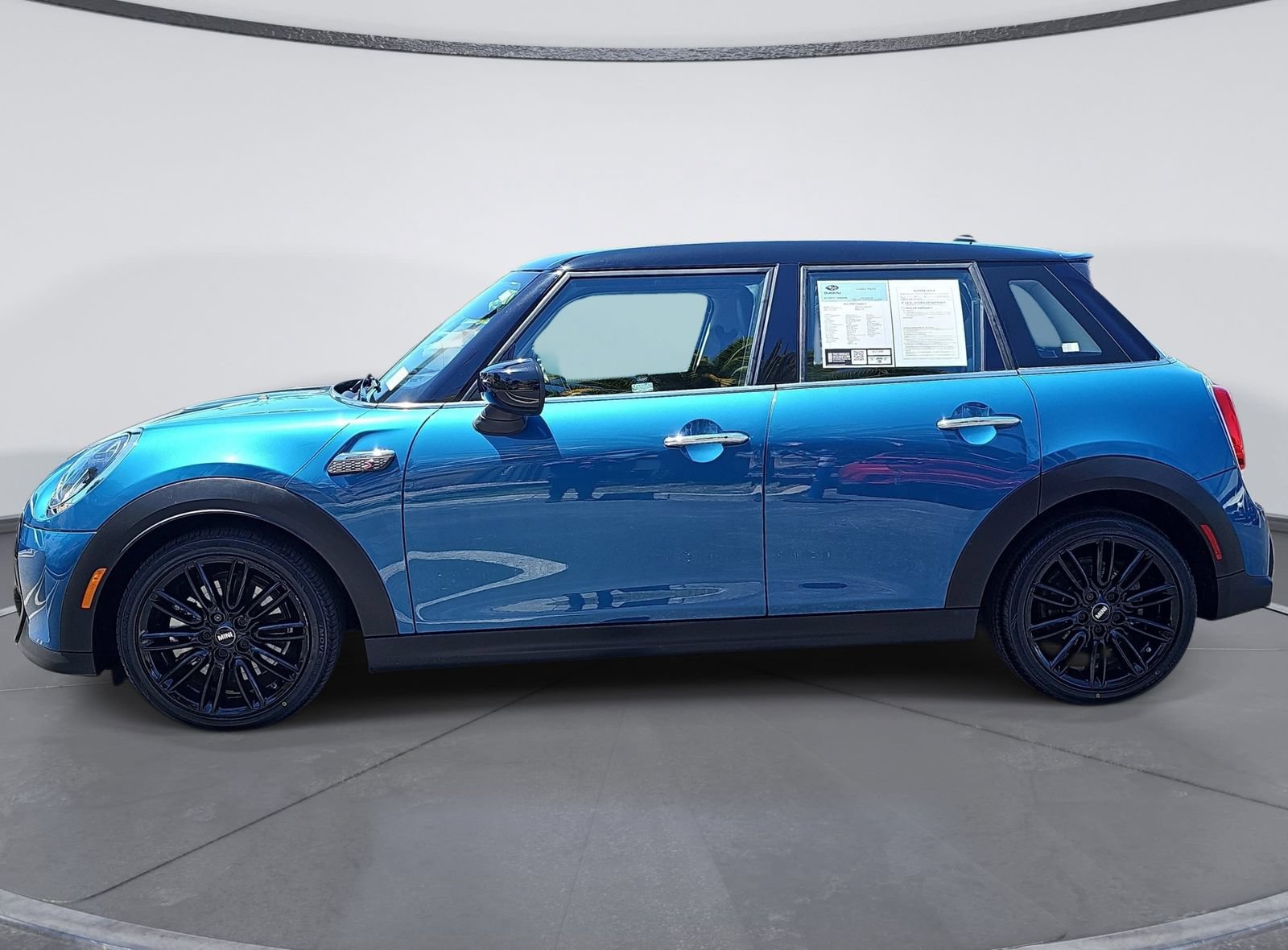 Used 2023 MINI Cooper S FWD image 6