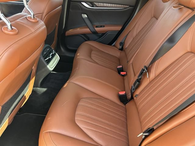 Used 2021 Maserati Ghibli S GranLusso RWD image 19