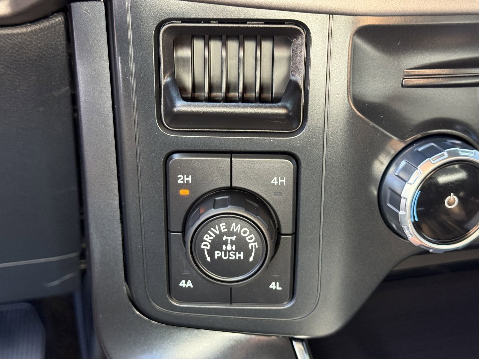 Certified 2022 Ford F150 Raptor image 23