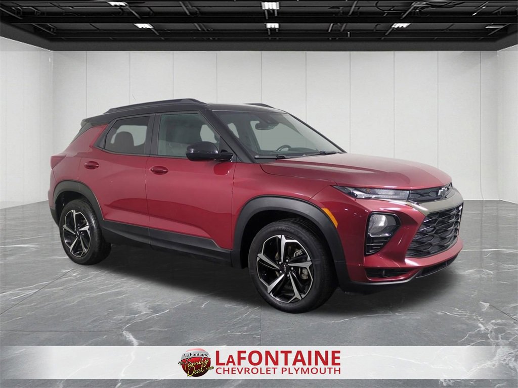 Certified 2021 Chevrolet TrailBlazer RS w/ Sun and Liftgate Package image 2