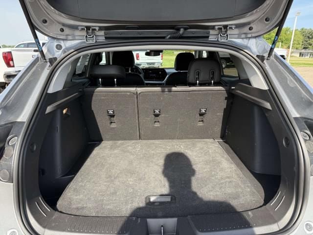 Certified 2025 Chevrolet Trax LT FWD image 8