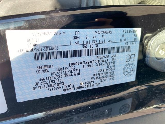 Used 2023 Ford Escape Platinum AWD/4WD image 22