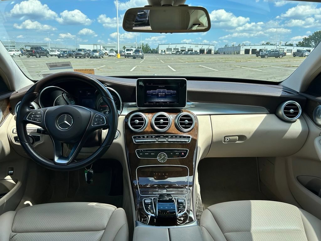 Used 2015 Mercedes-Benz C 300 4MATIC Sedan image 19
