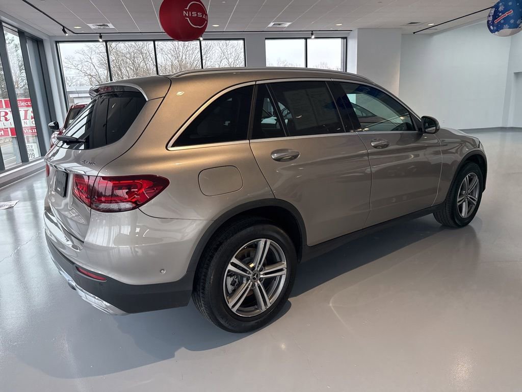 Used 2020 Mercedes-Benz GLC 300 4MATIC image 5