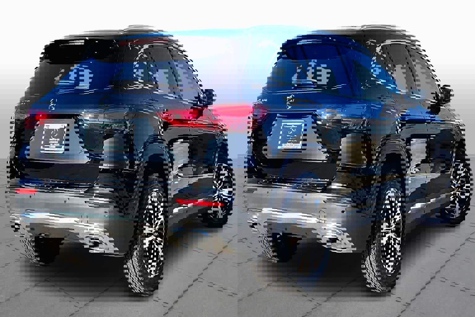 Used 2025 Mercedes-Benz GLA 250 image 11