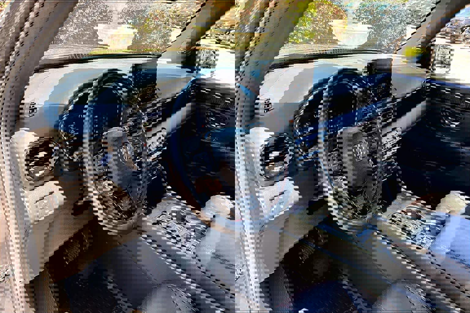 Used 2025 Honda Pilot Black Edition image 18