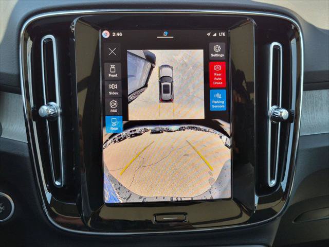 New 2026 Volvo XC40 B5 Ultra w/ Protection Package Premier AWD/4WD image 10