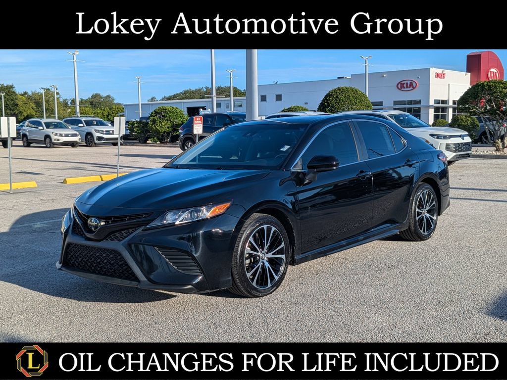 Used 2020 Toyota Camry SE