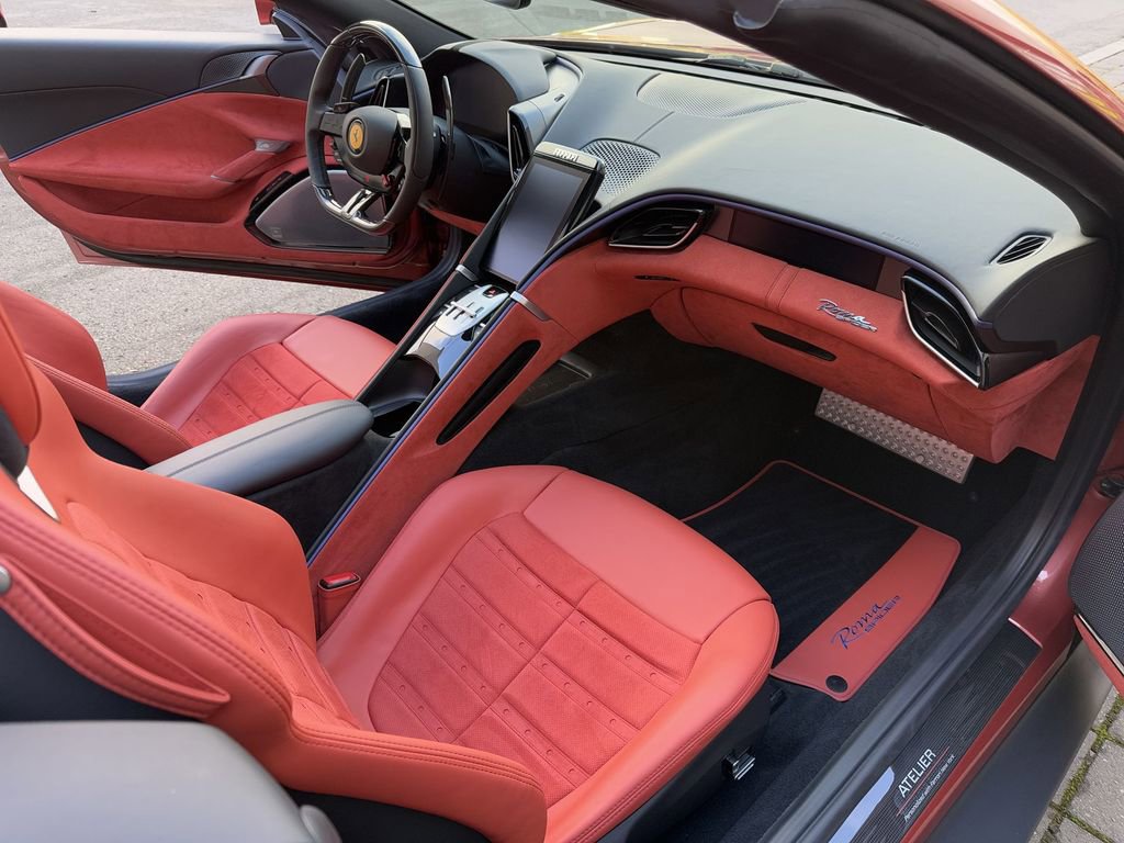 Used 2025 Ferrari Roma Spider image 35