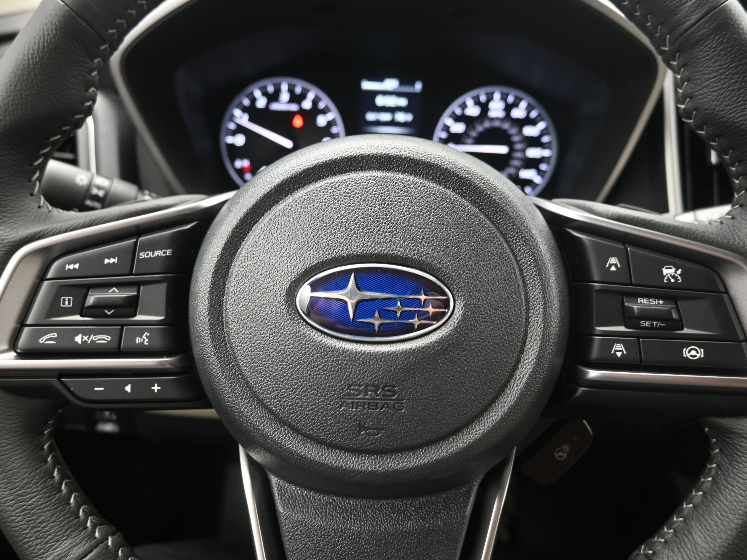 New 2025 Subaru Ascent Limited image 14