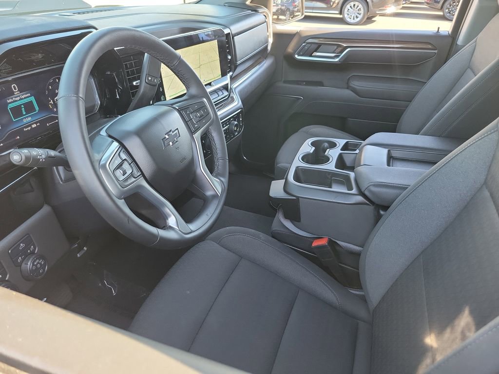 Used 2025 Chevrolet Silverado 1500 LT Trail Boss w/ Protection Package AWD/4WD video 3