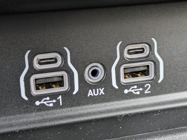 New 2026 RAM 1500 4x4 Crew Cab image 22