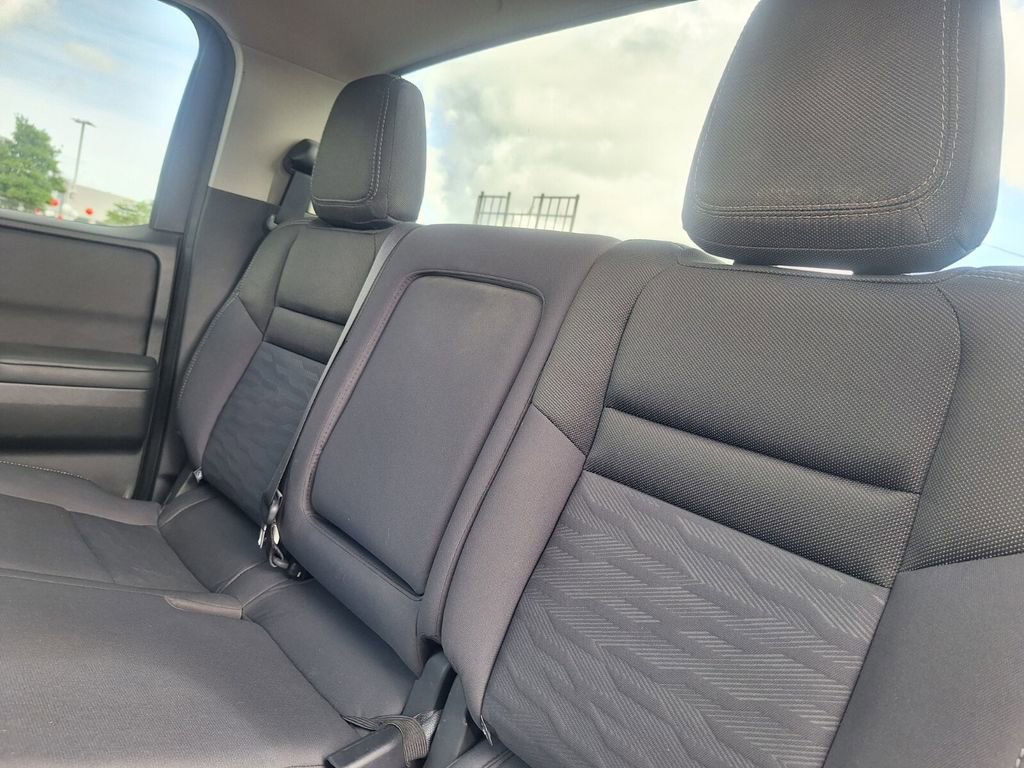 Used 2023 Nissan Frontier SV w/ Technology Package AWD/4WD image 24