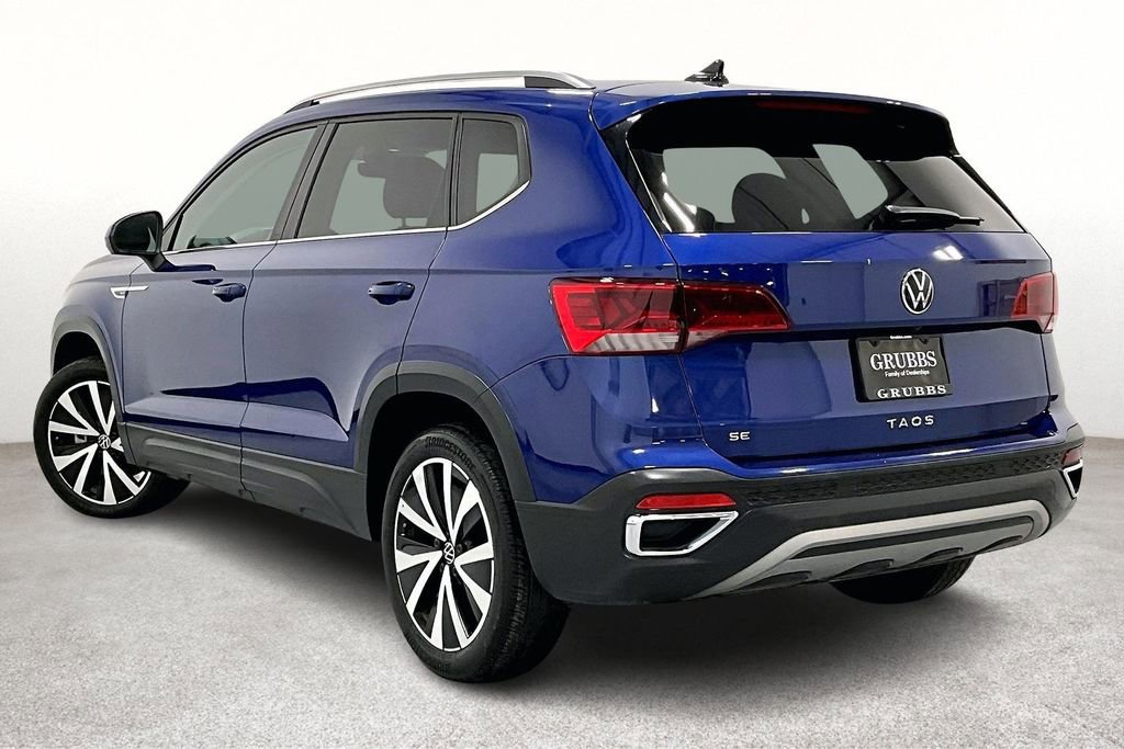 Used 2024 Volkswagen Taos SE image 15
