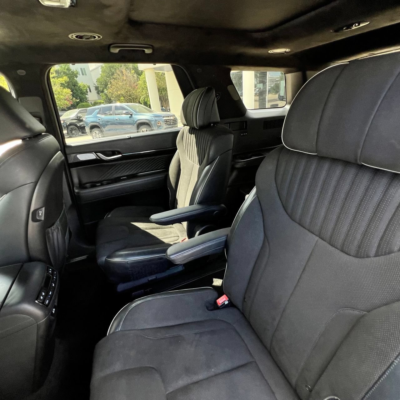 Used 2024 Hyundai Palisade Calligraphy AWD/4WD image 24