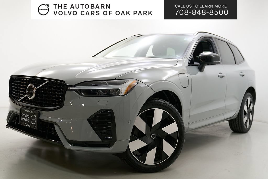Certified 2024 Volvo XC60 T8 Plus AWD/4WD image 1