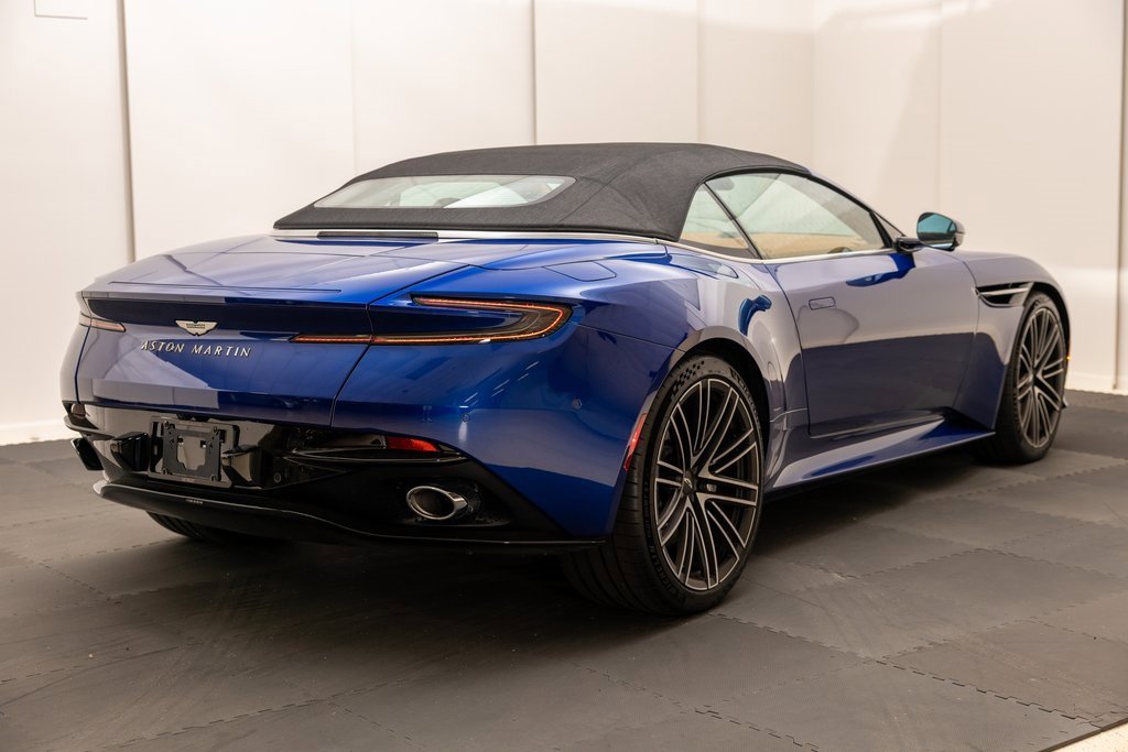 New 2025 Aston Martin DB12 Convertible image 9