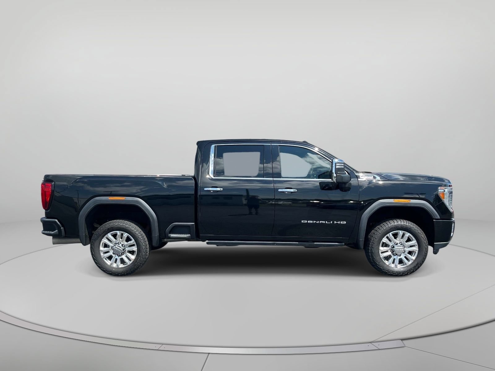 Used 2020 GMC Sierra 3500 Denali w/ Denali Ultimate Package AWD/4WD image 2
